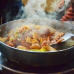 Wegańska pizza na spodzie bezglutenowym