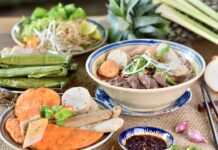 Tosty z hummusem i warzywami w 4 minuty