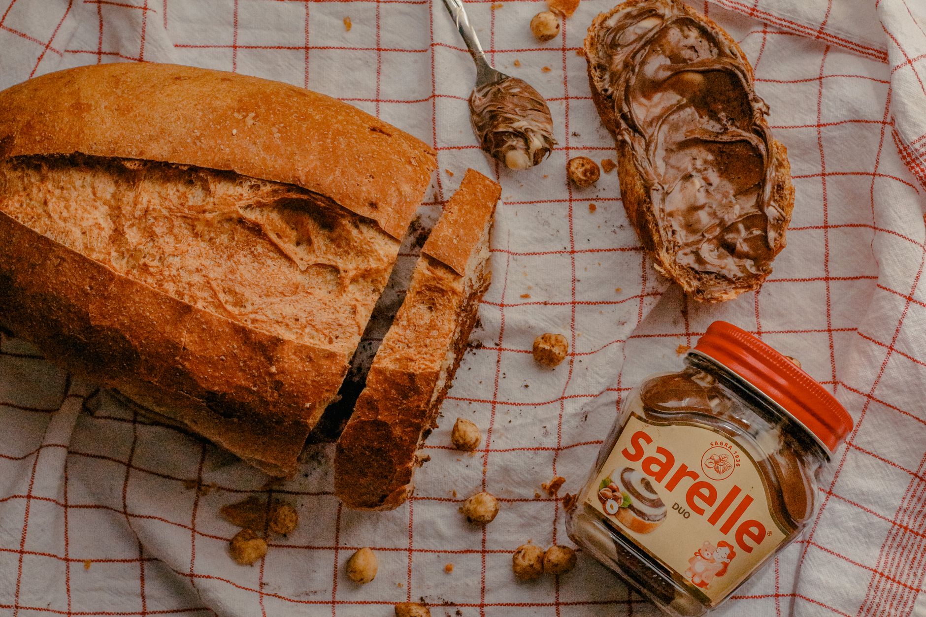 Domowa nutella bez cukru wegański krem czekoladowy z orzechów